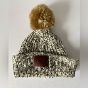 Love Your Melon Beanie Toboggan‎ Hat With Removable Pompom Brown Oatmeal Logo OS